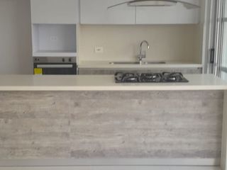 Foto 5 de CIUDAD JARDIN VENDO HERMOSO APTO COMO NUEVO 2 PISO,  RENTANDO