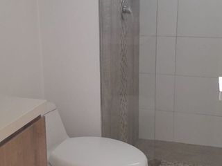 Foto 13 de CIUDAD JARDIN VENDO HERMOSO APTO COMO NUEVO 2 PISO,  RENTANDO