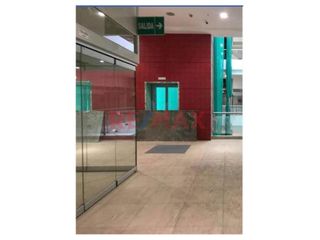 Foto 5 de Se Vende Tienda Comercial En El Tercer Nivel Del Cc Gama Moda
