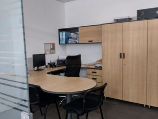 Foto 4 de ¡Oportunidad Única! Oficina/Consultorio en Edificio Empresarial Moderno