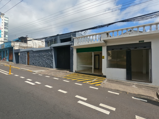 Foto 1 de Oportunidad - Excelente local comercial en la NNUU