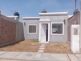 Foto 1 de Alquilo Hermosa Casita En Condominio Sol De Huanchaco Ii Etapa