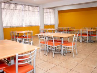 Foto 4 de Venta de Restaurante en Funcionamiento + Terreno y Construccion - Ubicacion Estrategica