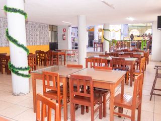 Foto 5 de Venta de Restaurante en Funcionamiento + Terreno y Construccion - Ubicacion Estrategica