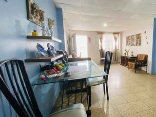 Foto 3 de Se vende casa Alborada Avenida Francisco de Orellana  frente a Mall del Río o La Gran Manzana PRINCIPAL