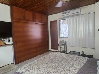 Foto 12 de Carlos Julio Arosemena, Venta de casa 4 dormitorios con buen garaje