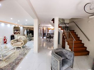 Foto 6 de 👨‍👩‍👧‍👦 VENDO MODERNA Y ELEGANTE CASA DE 3 PISOS + AZOTEA EN SAN LUIS