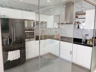 Foto 26 de 👨‍👩‍👧‍👦 VENDO MODERNA Y ELEGANTE CASA DE 3 PISOS + AZOTEA EN SAN LUIS
