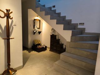 Foto 4 de VENTA CASA TUMBACO SECTOR LA CERÁMICA CONJUNTO PROVENZA, calle Área: C: .349.51m2 T: 349m2 PRECIO 
