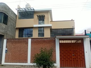 Foto 1 de SE VENDE HERMOSA CASA EN EL TAMBO
