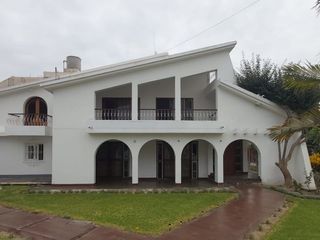 Foto 8 de SE VENDE CASA RESIDENCIAL LA ANGOSTUR 1023  DOS CUADRAS DEL HOTEL LAS DUNAS - ICA