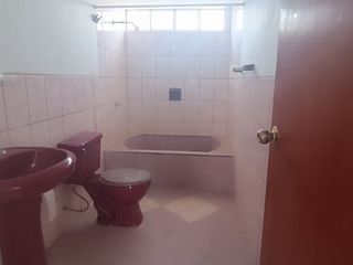 Foto 47 de SE VENDE CASA RESIDENCIAL LA ANGOSTUR 1023  DOS CUADRAS DEL HOTEL LAS DUNAS - ICA