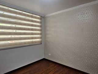 Foto 5 de Se Vende Casa de 2 Plantas de 3 Dormitorios de 125m2 con Estudio  en el Pinar Alto Dentro de Conjunto