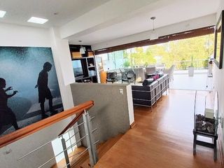 Foto 1 de VENDO, Espectacular Duplex Frente a Parque 4dorm. 232mts. Jr. Jose Sabogal 151, Surco