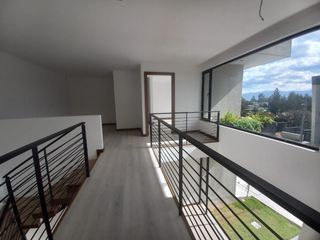 Foto 13 de VENTA CASA A ESTRENAR SECTOR  NAYON A 7 MINUTOS DE CUMBAYA