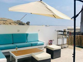 Foto 8 de Vendo casa de playa con piscina, amoblada en 2da. fila, condominio Neptuno, Cerro Azul, Cañete, km 129.90