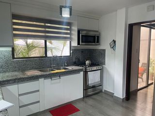 Foto 5 de Venta de Casa en Terranostra impecable