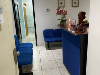 Foto 4 de Venta consultorio médico UDIMEF  2 Características:   Planta Bajas  3 consultorios 2 Baños  Área de recepción  Salita de espera  Área útil 59.70m2 Áre