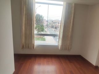 Foto 12 de VENTA DEPARTAMENTO 2DO PISO CON ASCENSOR FRENTE A PARQUE SAN JUAN DE MIRAFLORES
