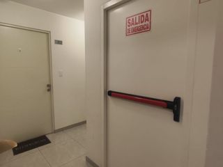 Foto 21 de VENTA DEPARTAMENTO 2DO PISO CON ASCENSOR FRENTE A PARQUE SAN JUAN DE MIRAFLORES