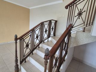 Foto 17 de Departamento  en Alquiler en los Ceibos, 4 Habitaciones, 3 Baños, Balcón, Parqueos, Seguridad,  Norte de Guayaquil.