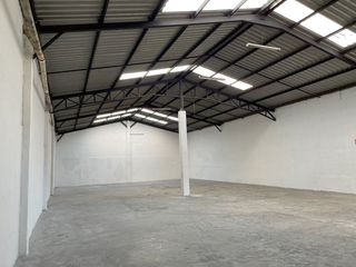 Foto 3 de Galpón bodega en alquiler Sector Solca - Quito Ecuador