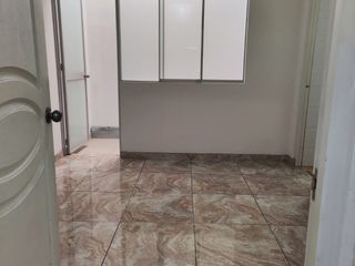 Foto 2 de VENTA DEPARTAMENTO 1ER PISO CON COCHERA SAN JUAN DE MIRAFLORES ZONA K
