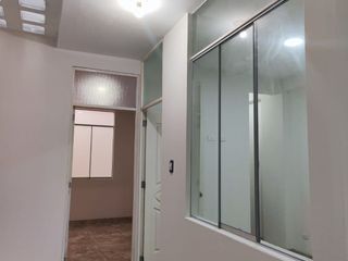 Foto 18 de VENTA DEPARTAMENTO 1ER PISO CON COCHERA SAN JUAN DE MIRAFLORES ZONA K