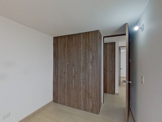 Foto 10 de SE VENDE APARTAMENTO EN GRAN GRANADA