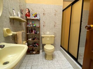 Foto 14 de Hermosa Propiedad de venta en Santa Barbara de Chillogallo