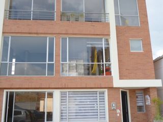 Foto 2 de Excelente oportunidad de Vivenda ó Inverción Casa Senderos de San Andres Funza