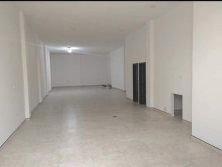 Foto 1 de Excelente bodega en venta Carvajal
