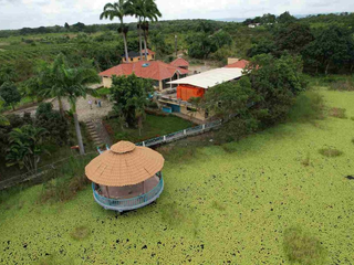 Foto 1 de Hacienda en venta en Chongon, Via a la costa