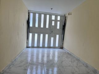 Foto 2 de SE PONE EN ALQUILAR CASA SEMI AMOBLADA CON TIENDA COMERCIAL - VALLECITO