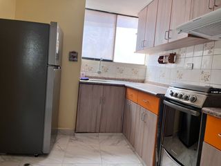 Foto 5 de SE PONE EN ALQUILAR CASA SEMI AMOBLADA CON TIENDA COMERCIAL - VALLECITO