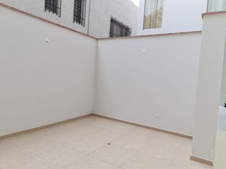 Foto 9 de Venta De Departamento En Santa Beatriz-Lima