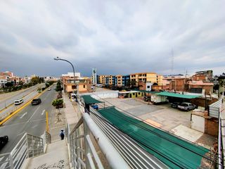 Foto 2 de Gran Terreno en Venta en Zona Centrica de Jose Luis Bustamante - 3,200 m2