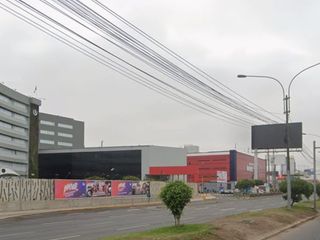 Foto 3 de Local Comercial muy bien ubicado en la misma Av. La Marina cerca a la UPC
