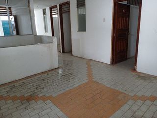 Foto 18 de SE VENDE EDIFICIO /ARRIENDO/ANTICRESIS, 5 PLANTAS + PENTHOUSE, LA CONCORDIA - SANTO DOMINGO - ECUADOR