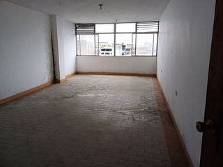Foto 13 de SE ARRIENDA/ANTICRESIS Y/O VENTA, 5 PLANTAS + PENTHOUSE, LA CONCORDIA - SANTO DOMINGO - ECUADOR