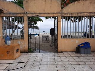 Foto 3 de SE VENDE CASA FRENTE A LA PLAYA (HOTEL ANTIGUO) ATACAMES – ESMERALDAS - ECUADOR