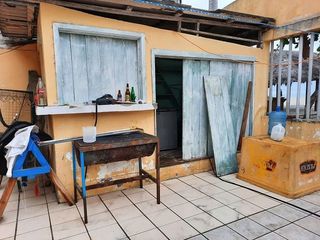 Foto 4 de SE VENDE CASA FRENTE A LA PLAYA (HOTEL ANTIGUO) ATACAMES – ESMERALDAS - ECUADOR