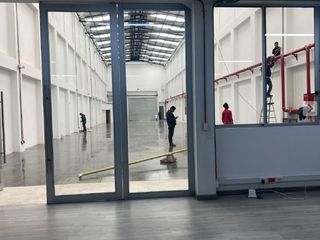 Foto 4 de Excelente bodega ubicada en Toberín