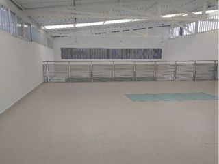 Foto 3 de Espectacular bodega o local comercial ubicad en Toberín