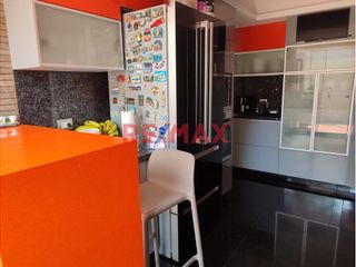 Foto 7 de Venta de casa en San Isidro cerca al mar - cuatro niveles con ascensor y sauna - Orrantia Del Mar - Precio Negociable.