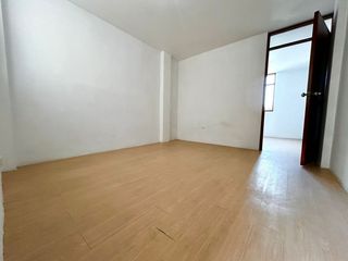 Foto 8 de Deparamento en venta en Urb. Santa María!