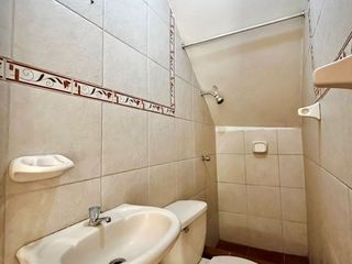 Foto 11 de Deparamento en venta en Urb. Santa María!