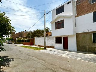 Foto 2 de Deparamento en venta en Urb. Santa María!