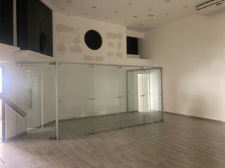 Foto 9 de Alquilo oficina/bodega comercial en La Bahia Edificio Comercial El Dorado, centro de Guayaquil.