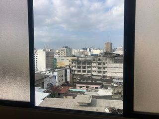 Foto 17 de Alquilo oficina/bodega comercial en La Bahia Edificio Comercial El Dorado, centro de Guayaquil.